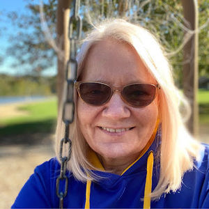 Meet your Posher, Gwendolyn